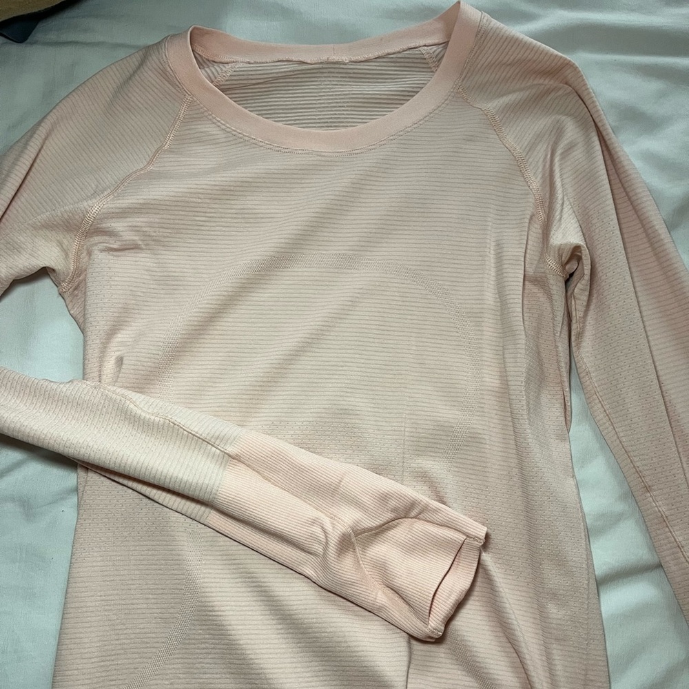 Lululemon Swiftly Tech Long Sleeve Size 6 Pink